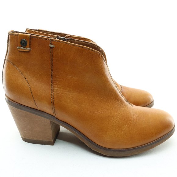 bussola Reikiavik Leather V-Neck Block Heel Bootie Inside Zip • WMNS EU39 - Picture 2 of 16